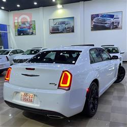 كرايسلر 300